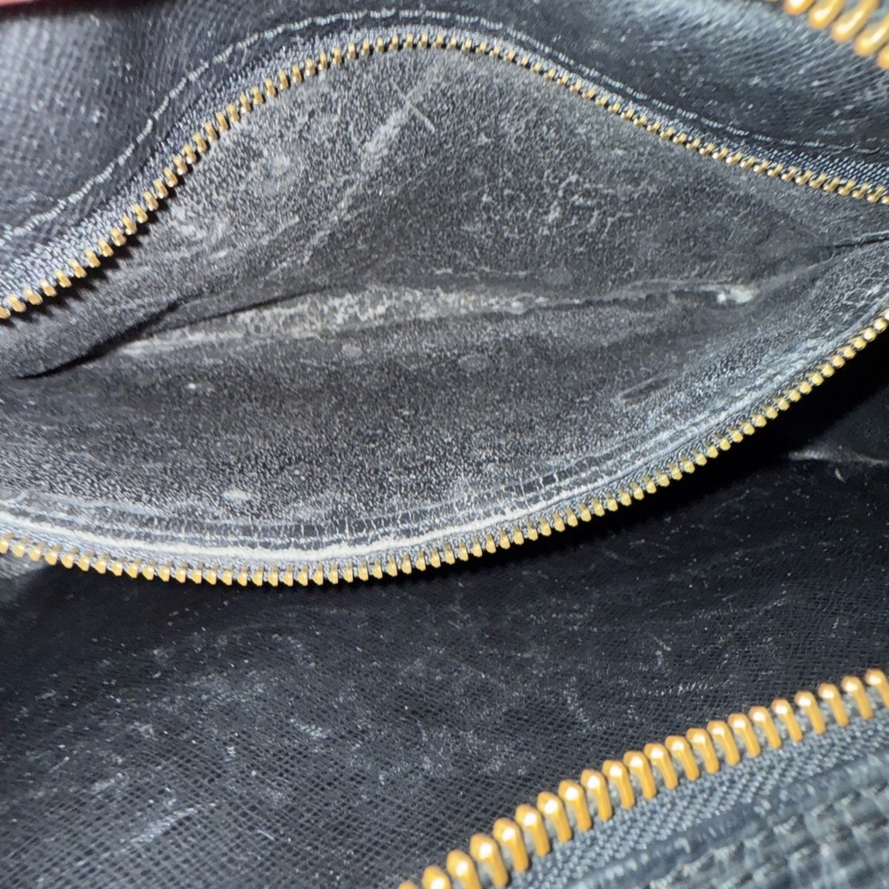 Louis Vuitton Black Trocadero Crossbody Bag - Picture 5 of 13